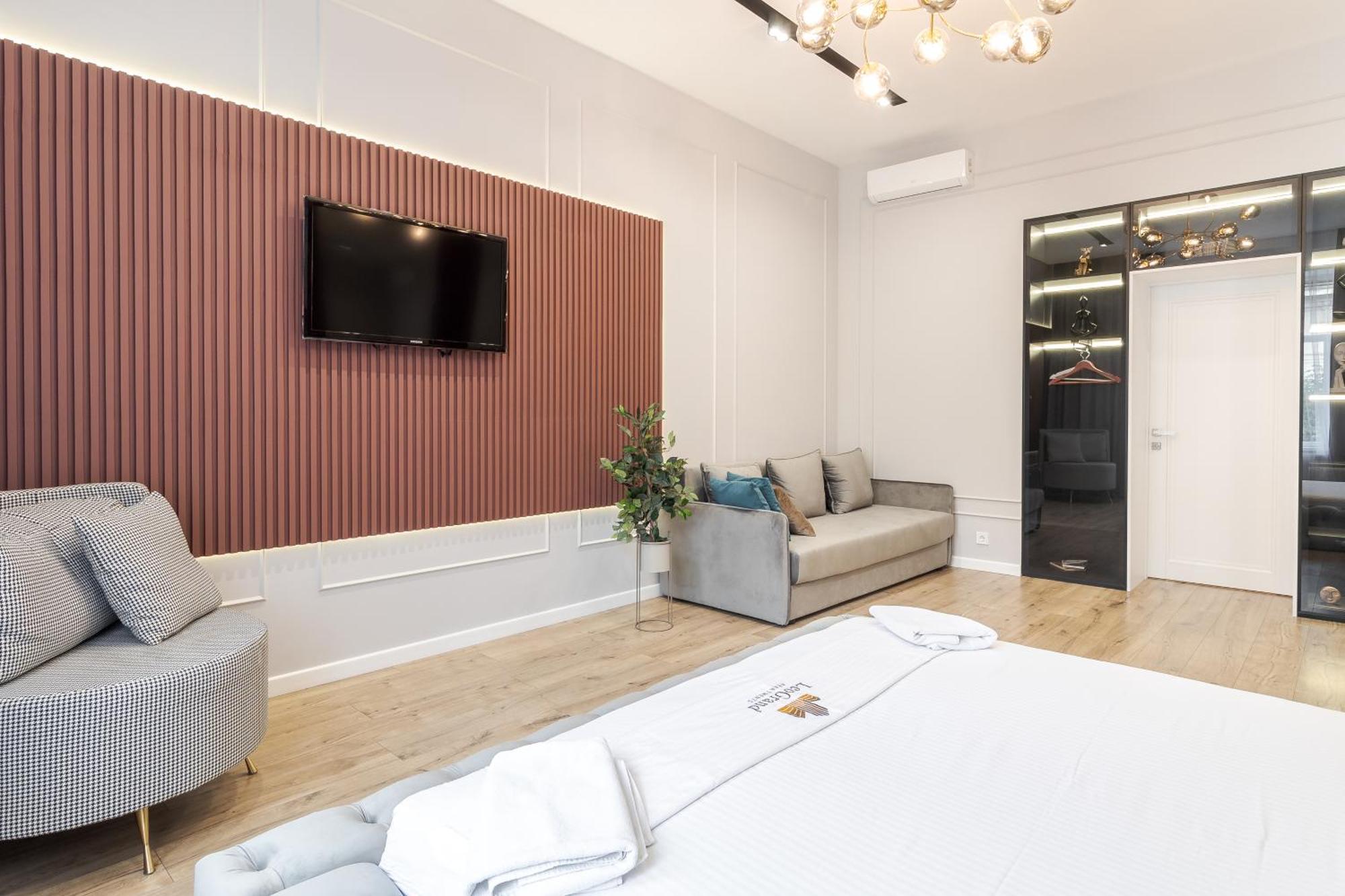 Leogrand Apartments On Leontovycha 17 Lviv Eksteriør billede